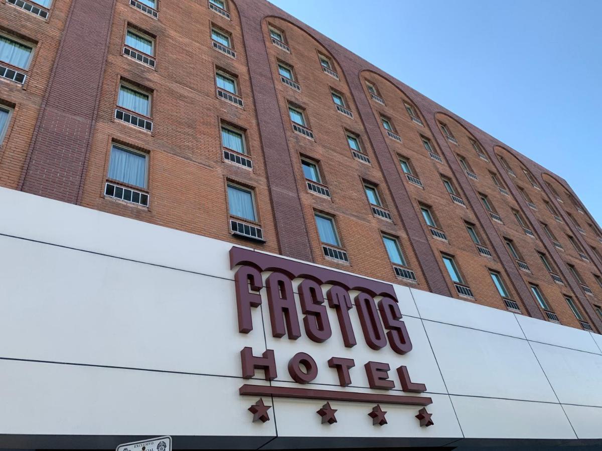 מונטריי Fastos Hotel מראה חיצוני תמונה