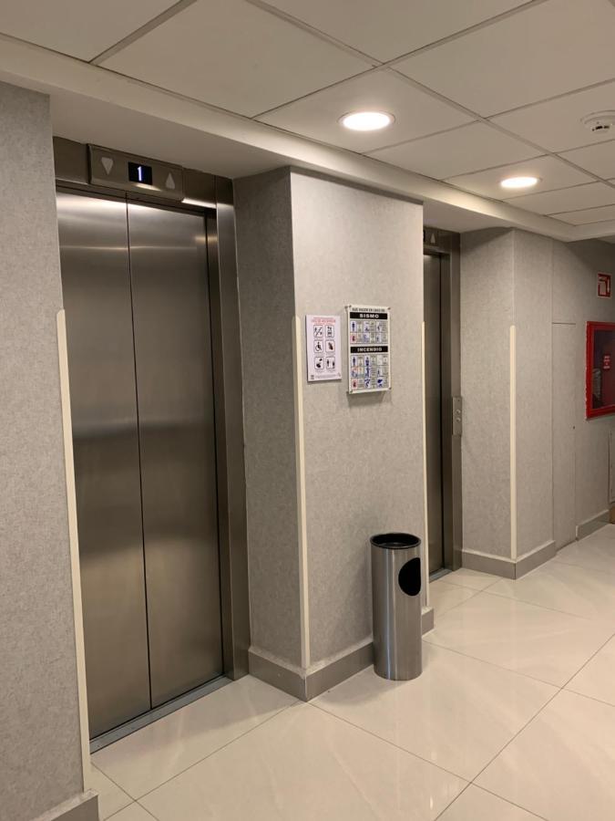 מונטריי Fastos Hotel מראה חיצוני תמונה