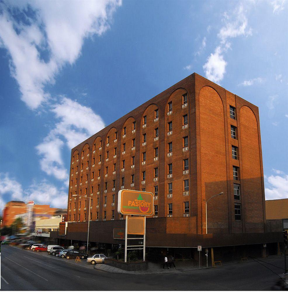 מונטריי Fastos Hotel מראה חיצוני תמונה